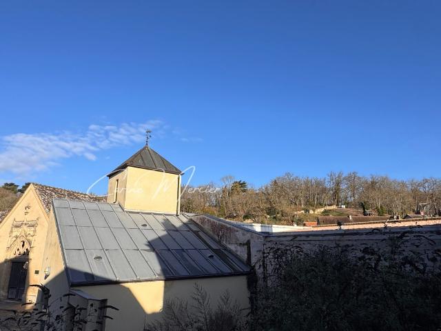 Appartement 6 pièces 220 m²