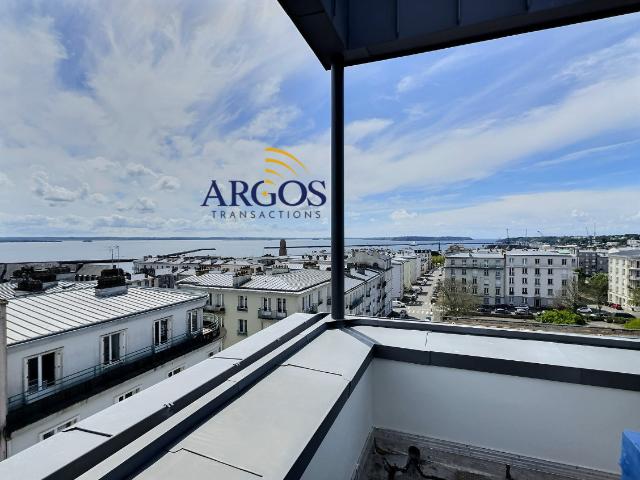 Appartement 6 pièces 221 m²