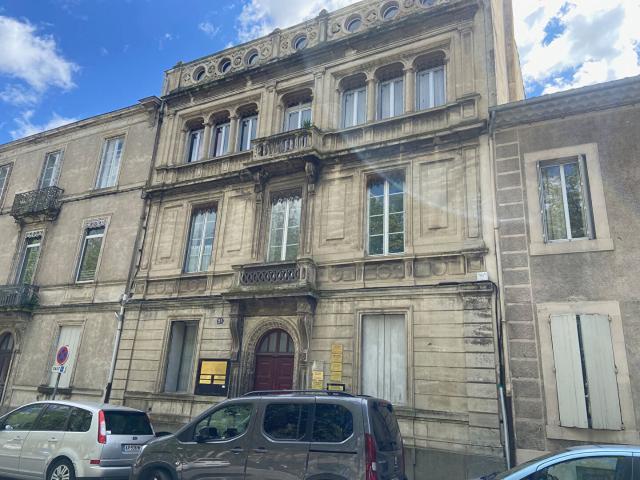 Appartement 6 pièces 240 m²