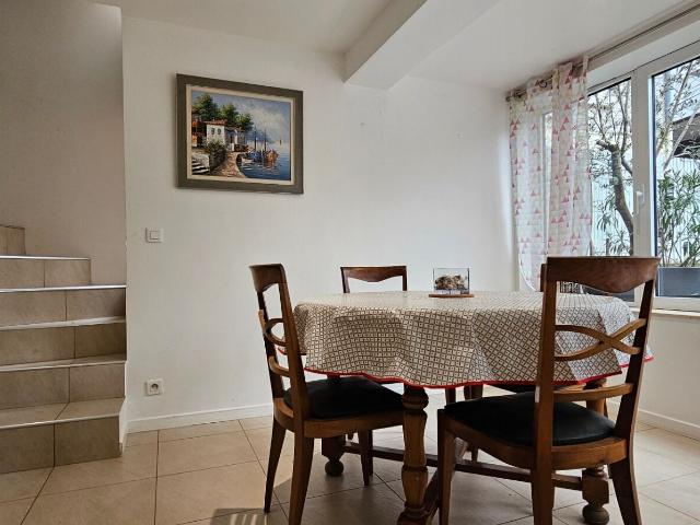 Appartement 6 pièces, 24 m² à louer à Vitry sur Seine 94400