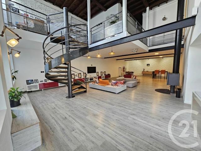 Appartement 6 pièces 288 m²
