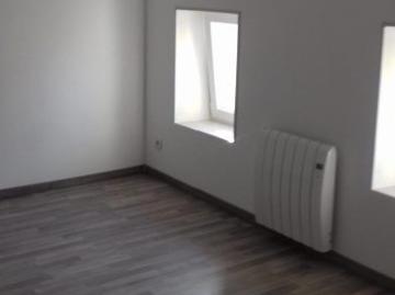 Appartement 6 pièces à Stenay