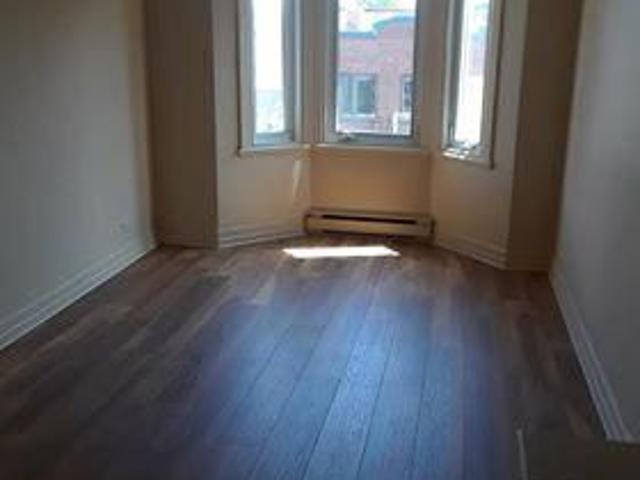 APPARTEMENT 6 1/2 À LOUER À LIMOILOU
