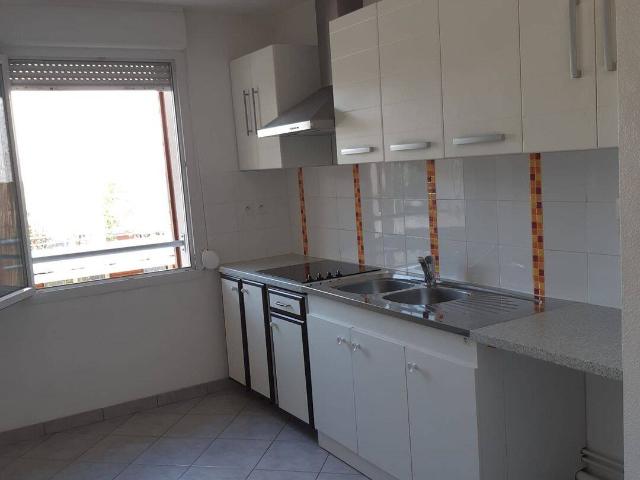 Appartement 70m2, 2 chambres, 2 balcons et garage