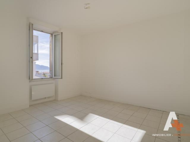 Appartement 75m2 T3/4 Malmousque/Corniche Kennedy