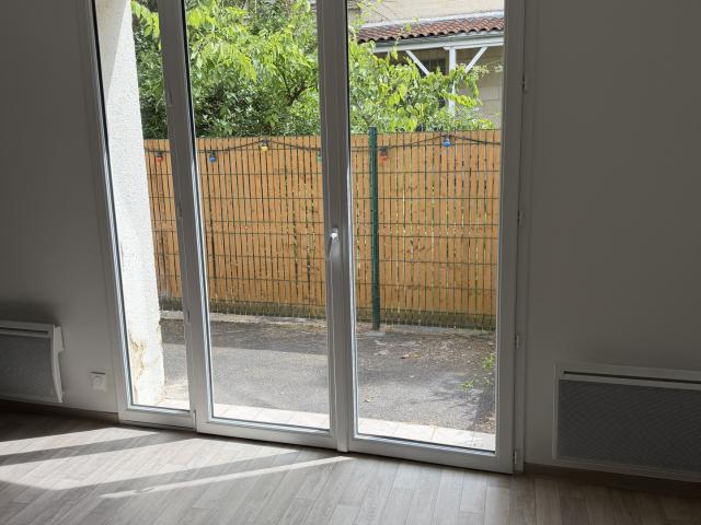 Appartement 78.86 m² 4 Pièces Bordeaux 33000