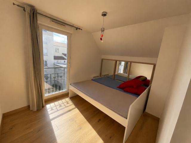 Appartement 78.08 m² 4 Pièces Épinay Sur Seine 93800