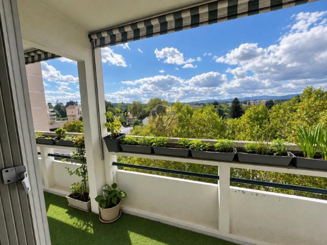Appartement 7 pièces 95 m²