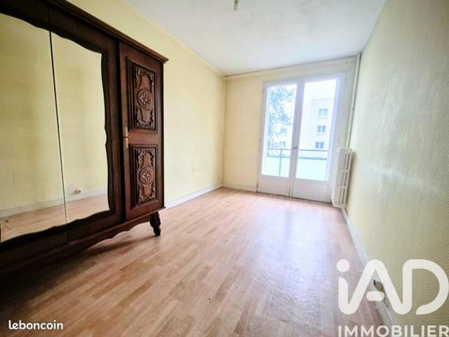 Appartement 7 pièces 106 m²