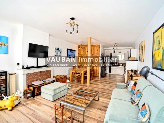 Appartement 7 pièces 113 m²