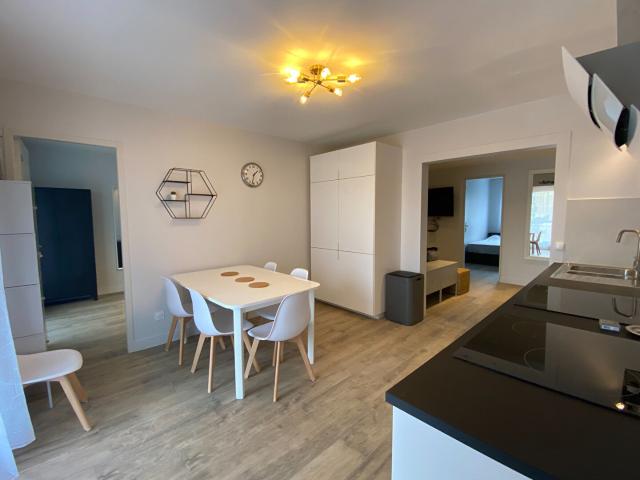 Appartement 7 pièces, 114 m² à louer à Bron 69500
