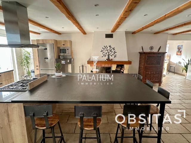 Appartement 7 pièces 115 m²