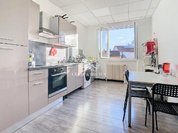 Appartement 7 pièces 126 m²