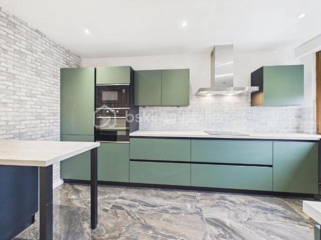Appartement 7 pièces 131 m²
