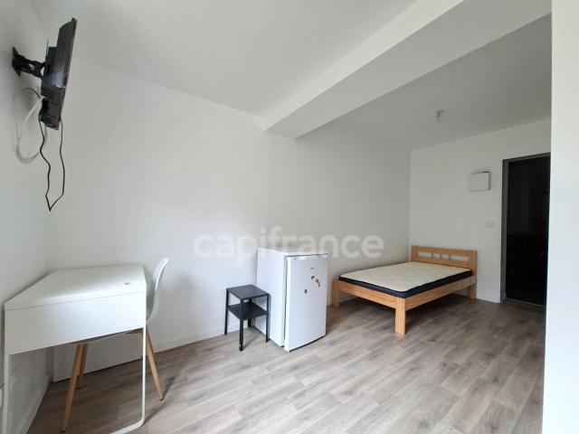 Appartement 7 pièces, 132 m² à louer à Roubaix 59100