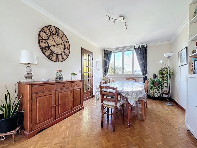 Appartement 7 pièces 135 m²