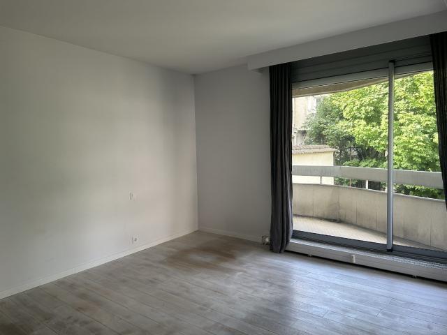 Appartement 7 pièces, 136 m² à louer à Reims 51100