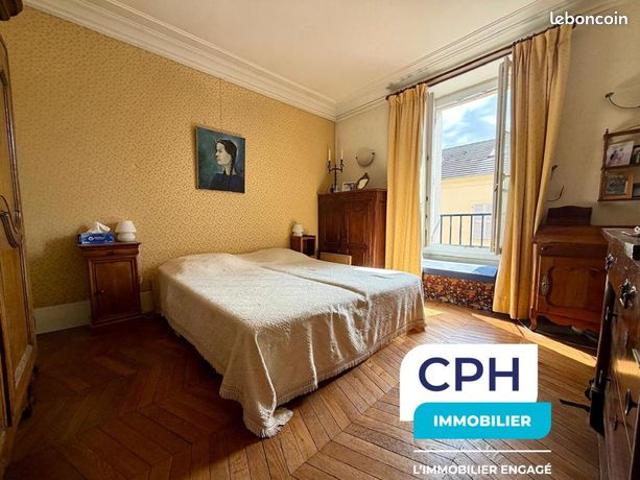 Appartement 7 pièces 137 m²