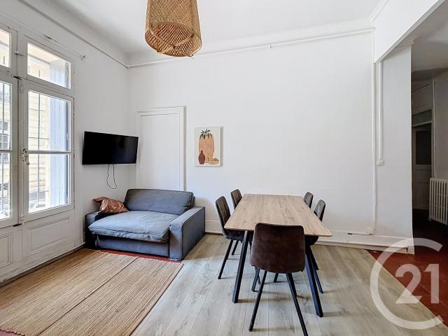 Appartement 7 pièces 141 m²