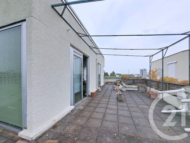 Appartement 7 pièces 142 m²