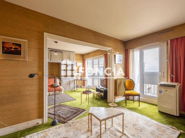 Appartement 7 pièces 145 m²