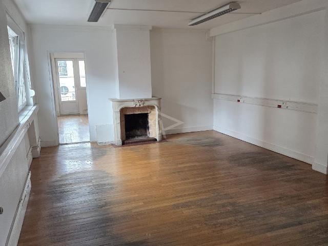 Appartement 7 pièces 153 m²