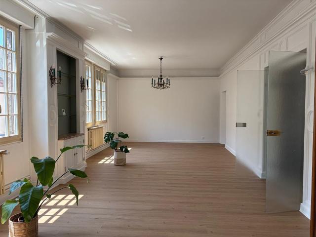 Appartement 7 pièces 155 m²