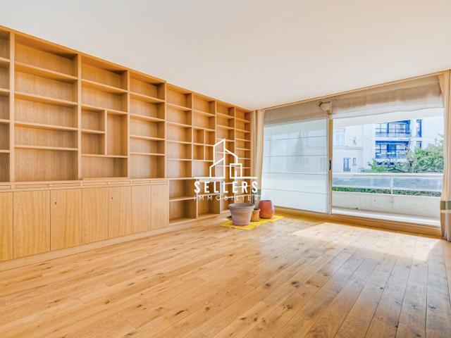 Appartement 7 pièces 157 m²
