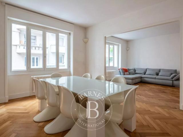 Appartement 7 pièces 160 m²