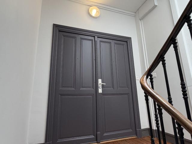 Appartement 7 pièces 160 m²