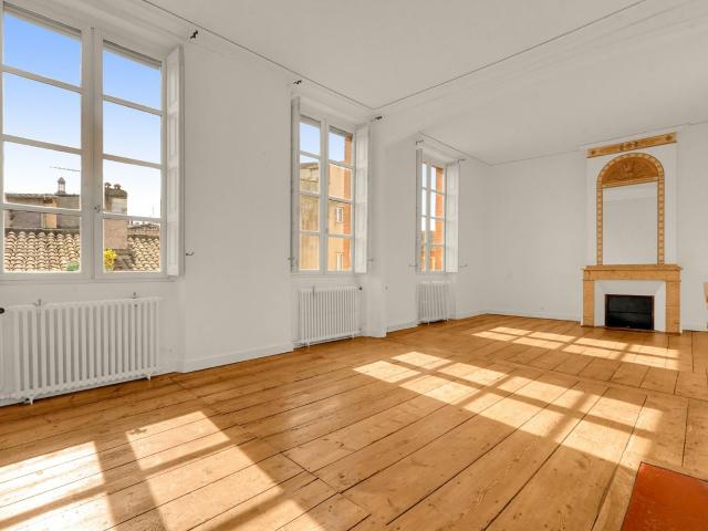 Appartement 7 pièces 161 m²