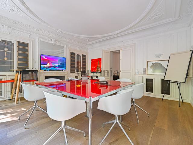 Appartement 7 pièces 165 m²