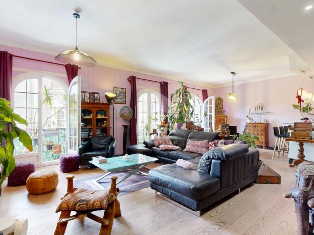 Appartement 6 pièces 165 m²