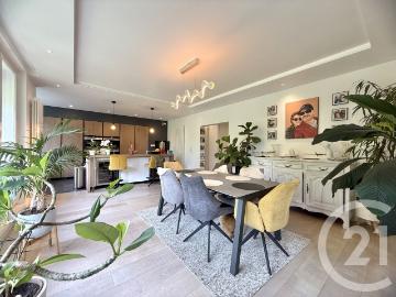 Appartement 7 pièces 172 m²