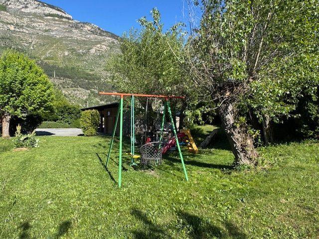 Appartement 7 pièces, 174 m² à louer à L'Argentière la Bessée 05120