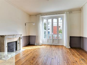 Appartement 7 pièces 180 m²