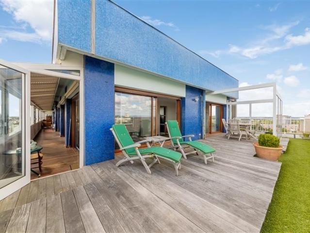 Appartement 7 pièces 183 m²