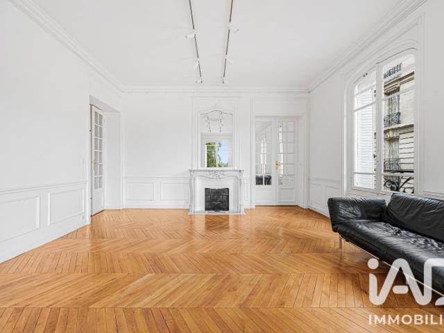 Appartement 7 pièces 187 m²
