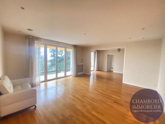 Appartement 7 pièces 199 m²
