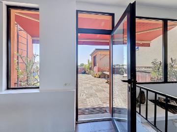 Appartement 7 pièces 211 m²