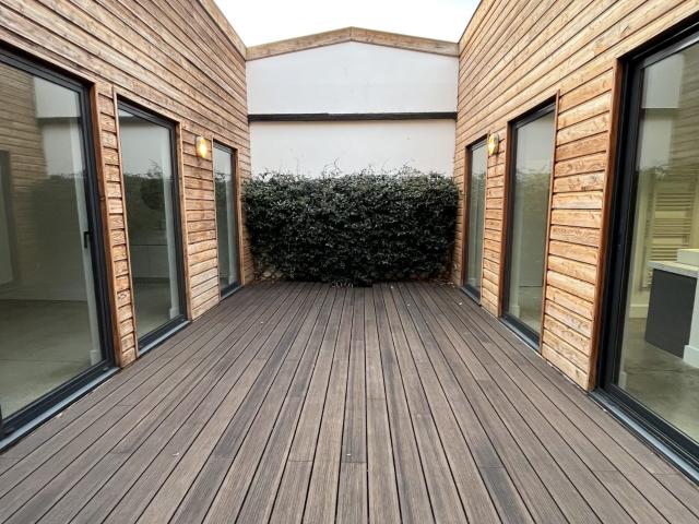 Appartement 7 pièces 214 m²