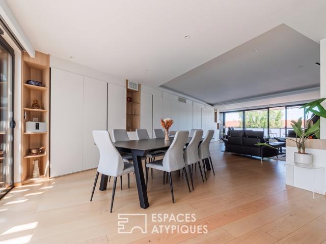 Appartement 7 pièces 217 m²