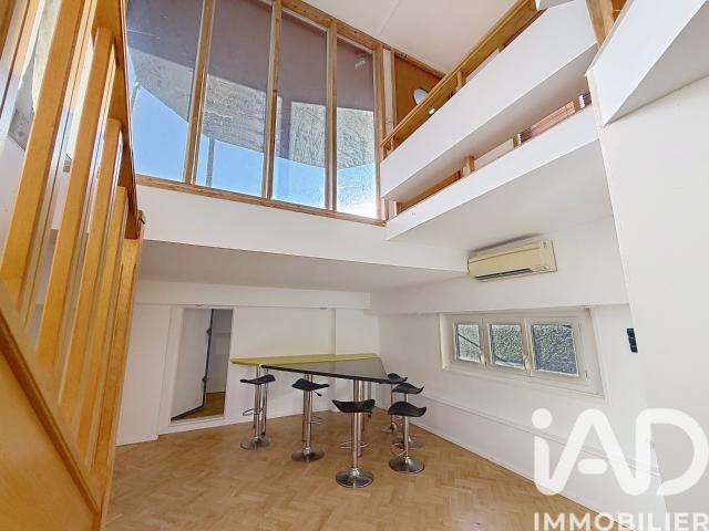 Appartement 7 pièces 221 m²