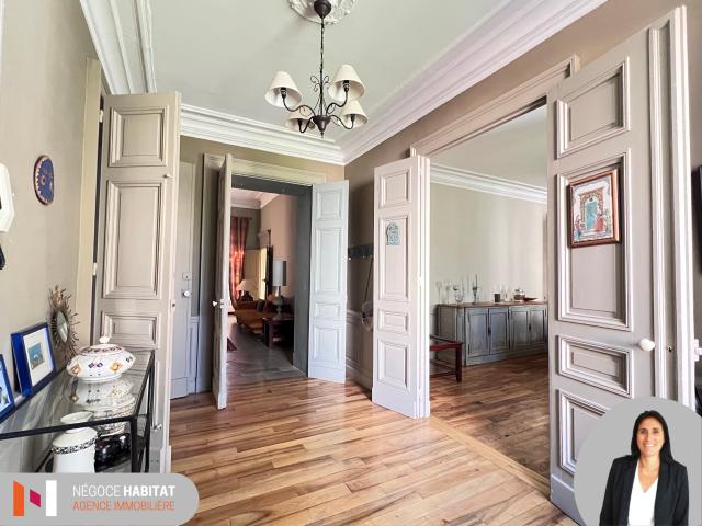 Appartement 7 pièces 225 m²