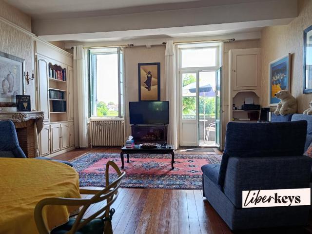 Appartement 7 pièces 229 m²