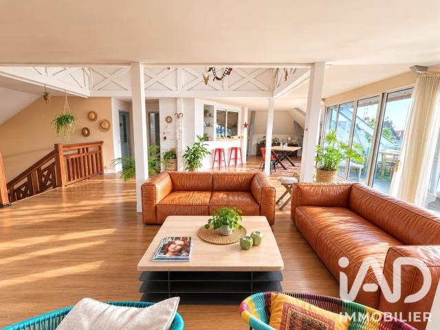 Appartement 7 pièces 255 m²