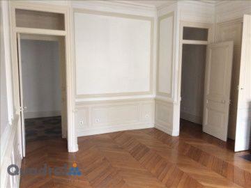Appartement 7 pièces 268.82 m²