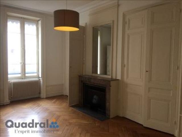 Appartement 7 pièces 268.82 m²
