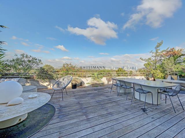 Appartement 7 pièces 270 m²