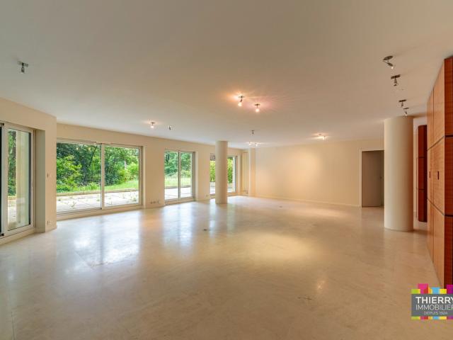 Appartement 7 pièces 283 m²